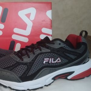 Brand New Men's Fila running shoes